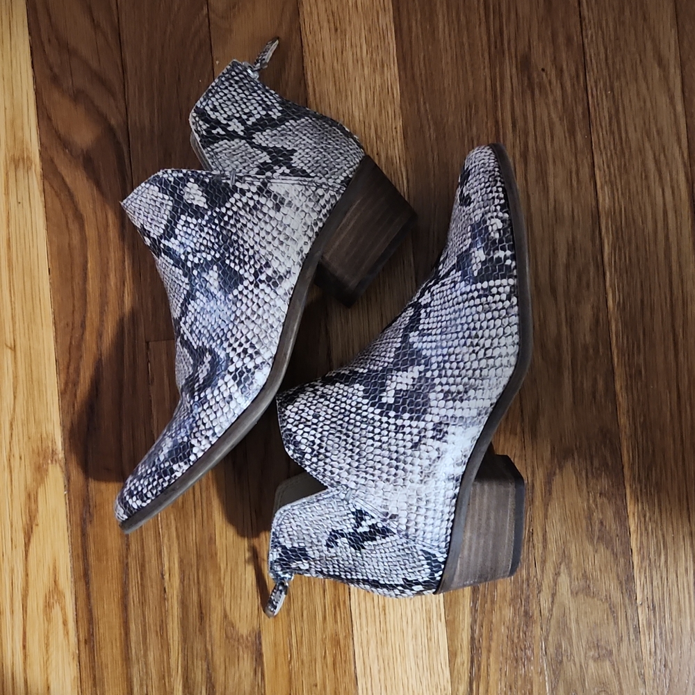 Dolce vita snakeskin booties